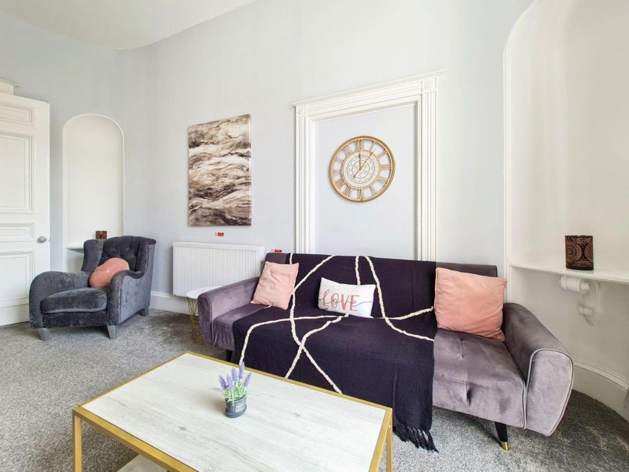 Margaret'S Terrace By Fortuna Property Cheltenham Exteriér fotografie