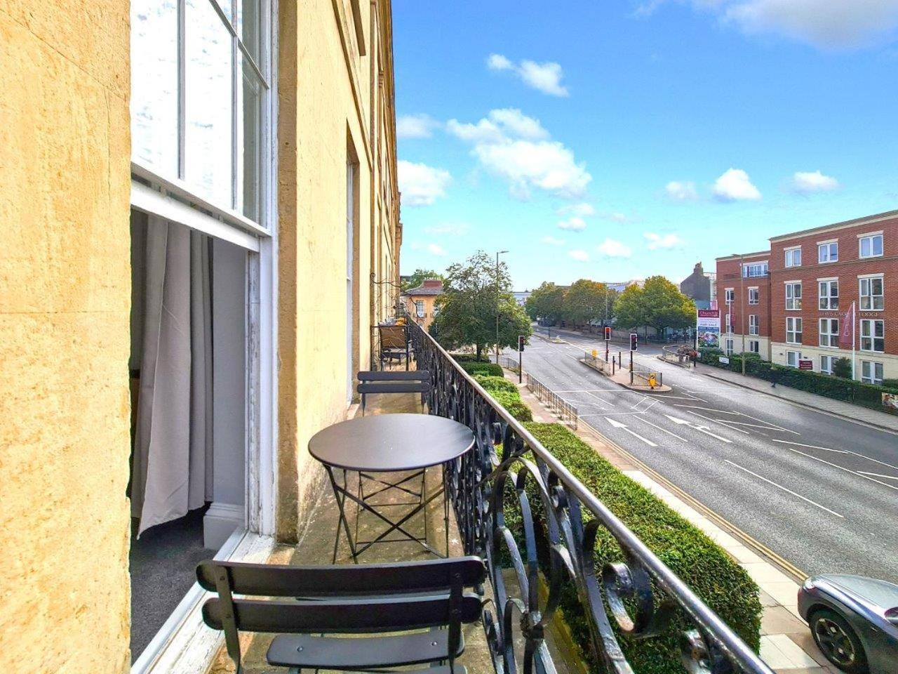 Margaret'S Terrace By Fortuna Property Cheltenham Exteriér fotografie